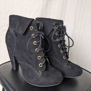 Size 9 Black Suede Booties